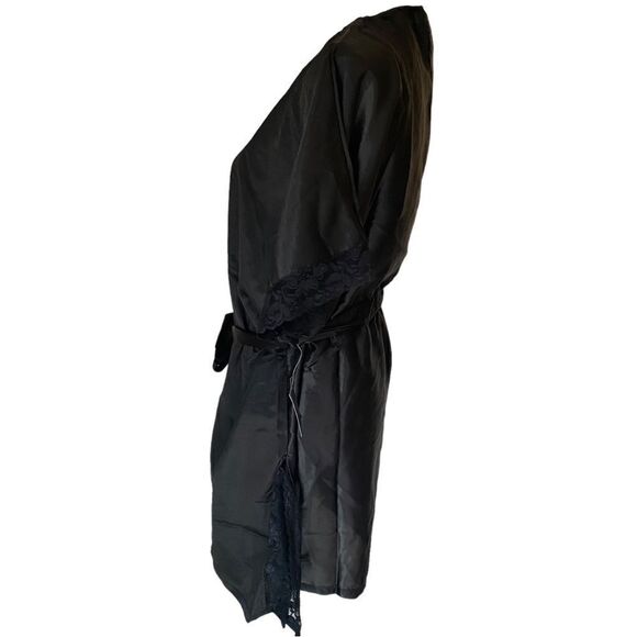 Black Satin Robe Just Sexy Sz 2X/3X NWT - Picture 2 of 9